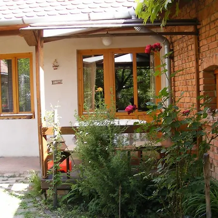 Guest house Mackolak Vendeghaz Es Oekoporta Hosszuheteny