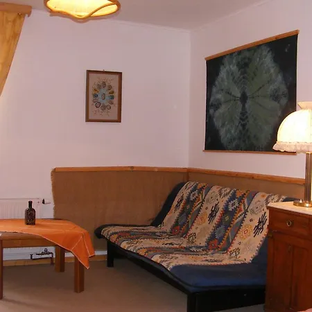 Guest house Mackolak Vendeghaz Es Oekoporta *